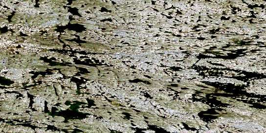Air photo: Riviere Irsuaq Satellite Image map 035C09 at 1:50,000 Scale