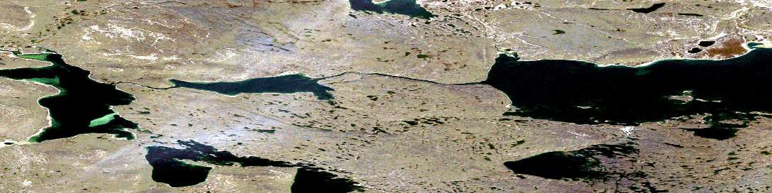 Air photo: Inuktorfik Lake Satellite Image map 037G04 at 1:50,000 Scale