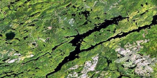 Missinaibi Lake Satellite Map 042B05 at 1:50,000 scale - National Topographic System of Canada (NTS) - Orthophoto