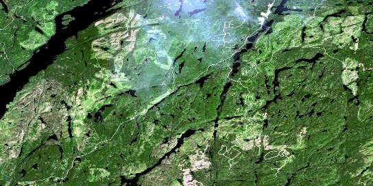 Spider Lake Satellite Map 042E07 at 1:50,000 scale - National Topographic System of Canada (NTS) - Orthophoto