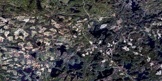Air photo: Pekagoning Lake Satellite Image map 052F01 at 1:50,000 Scale