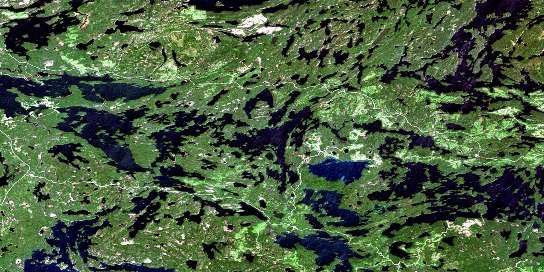 Air photo: Caviar Lake Satellite Image map 052F05 at 1:50,000 Scale