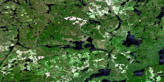 Wigwasan Lake Satellite Map 052I03 at 1:50,000 scale - National Topographic System of Canada (NTS) - Orthophoto