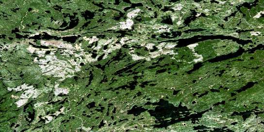 Air photo: Medicine Stone Lake Satellite Image map 052L16 at 1:50,000 Scale