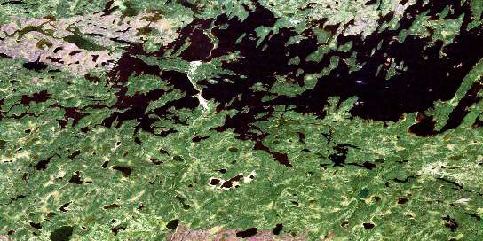Wunnummin Lake Satellite Map 053A14 at 1:50,000 scale - National Topographic System of Canada (NTS) - Orthophoto