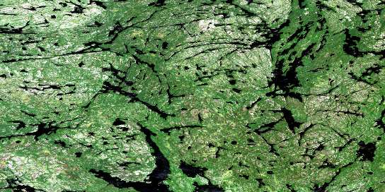 Critchell Lake Satellite Map 053C05 at 1:50,000 scale - National Topographic System of Canada (NTS) - Orthophoto