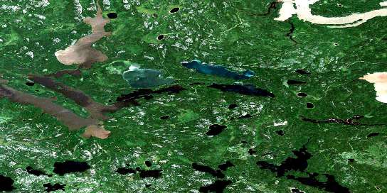 Air photo: Favourable Lake Satellite Image map 053C13 at 1:50,000 Scale