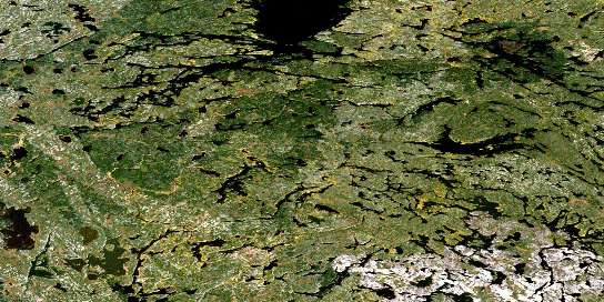 Kagipo Lake Satellite Map 053D11 at 1:50,000 scale - National Topographic System of Canada (NTS) - Orthophoto