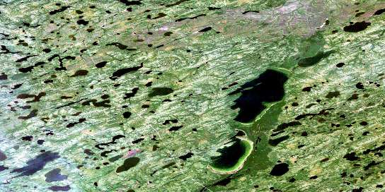 Air photo: Whitemud Lake Satellite Image map 053M03 at 1:50,000 Scale
