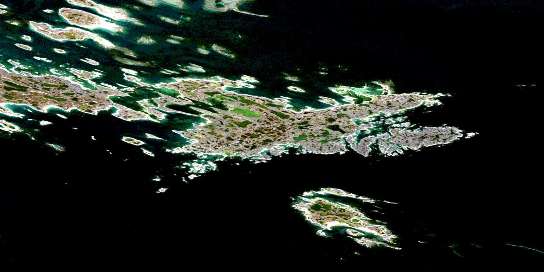 Air photo: Dunne Foxe Island Satellite Image map 055K08 at 1:50,000 Scale