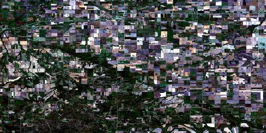 Air photo: Macgregor Satellite Image map 062G15 at 1:50,000 Scale