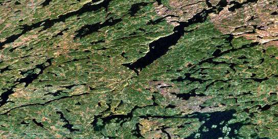 Reilly Lake Satellite Map 064E03 at 1:50,000 scale - National Topographic System of Canada (NTS) - Orthophoto