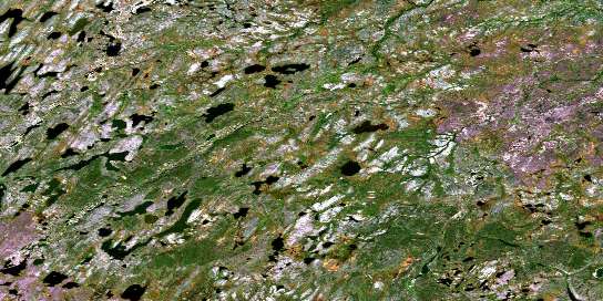 Air photo: Dechief Lake Satellite Image map 064K08 at 1:50,000 Scale