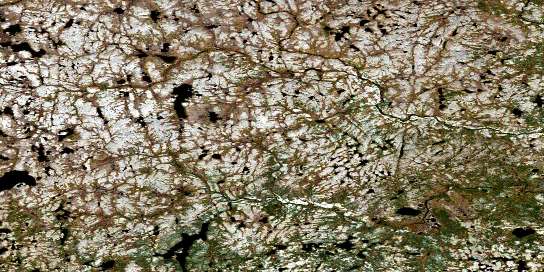 Air photo: Wallbridge Lake Satellite Image map 064P07 at 1:50,000 Scale