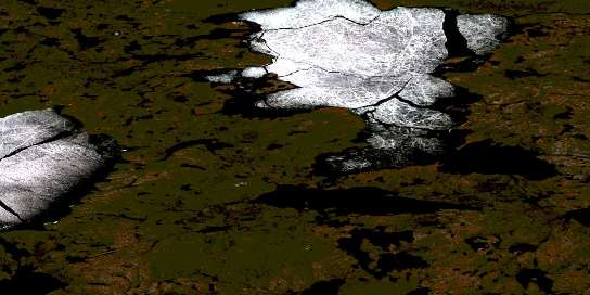 Air photo: Tatinnai Lake Satellite Image map 065A13 at 1:50,000 Scale