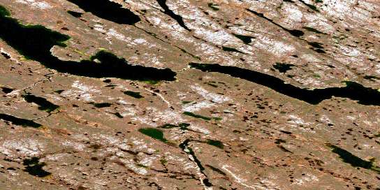 Air photo: Utsuviattalik Hill Satellite Image map 065I16 at 1:50,000 Scale