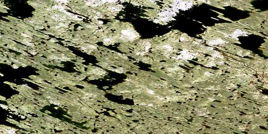 Air photo: Pukiq Lake Satellite Image map 065O05 at 1:50,000 Scale