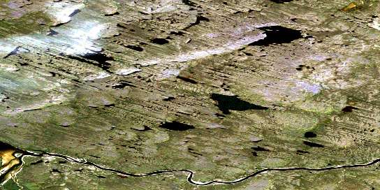 Air photo: Thelon Bluffs Satellite Image map 066C11 at 1:50,000 Scale