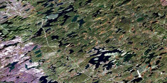 Air photo: Henday Lake Satellite Image map 074I08 at 1:50,000 Scale