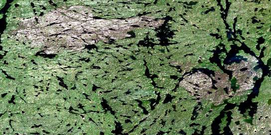 Air photo: Mercredi Lake Satellite Image map 074M15 at 1:50,000 Scale