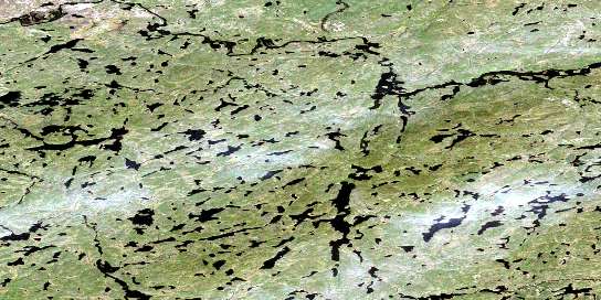 Majeau Lake Satellite Map 075C10 at 1:50,000 scale - National Topographic System of Canada (NTS) - Orthophoto