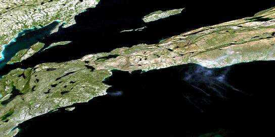 Air photo: Pethei Peninsula Satellite Image map 075L11 at 1:50,000 Scale