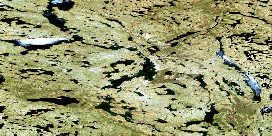 Air photo: Thlewycho Lake Satellite Image map 076C16 at 1:50,000 Scale