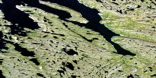 Air photo: Bear Island Satellite Image map 076J14 at 1:50,000 Scale