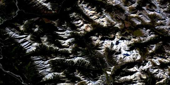 Air photo: Mount Assiniboine Satellite Image map 082J13 at 1:50,000 Scale