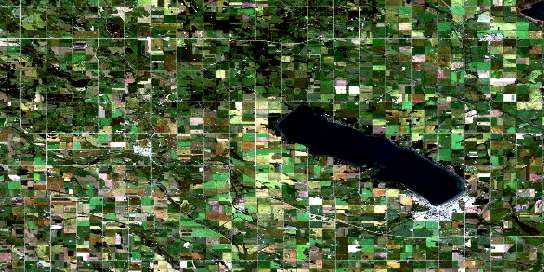 Sylvan Lake Satellite Map 083B08 at 1:50,000 scale - National Topographic System of Canada (NTS) - Orthophoto