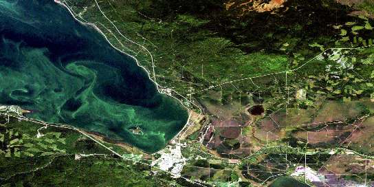 slave lake alberta. Slave Lake Satellite Map