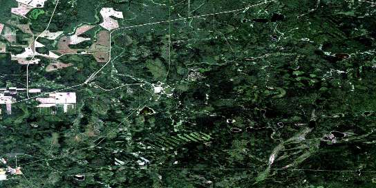 Simon Lakes Satellite Map 084C07 at 1:50,000 scale - National Topographic System of Canada (NTS) - Orthophoto
