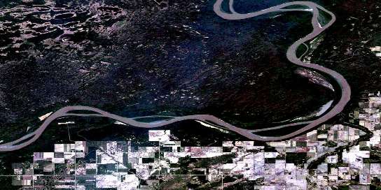 Air photo: Moose Island Satellite Image map 084K02 at 1:50,000 Scale