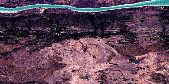 Air photo: Wallace Creek Satellite Image map 085E03 at 1:50,000 Scale