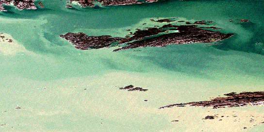 Caribou Islands Satellite Map 085H14 at 1:50,000 scale - National Topographic System of Canada (NTS) - Orthophoto