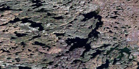 Air photo: Wopmay Lake Satellite Image map 086F02 at 1:50,000 Scale