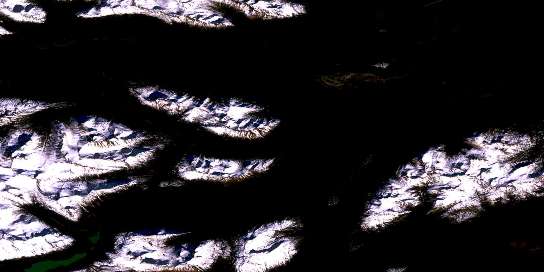 Air photo: Troitsa Lake Satellite Image map 093E11 at 1:50,000 Scale