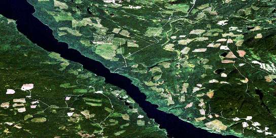 Air photo: Pendleton Bay Satellite Image map 093K12 at 1:50,000 Scale