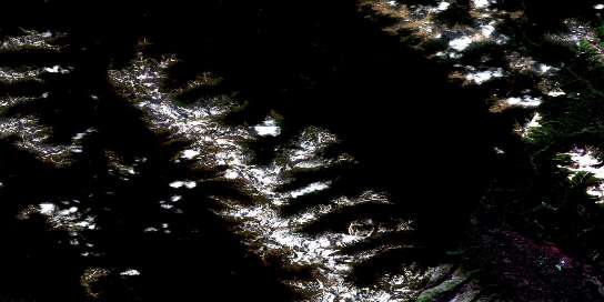 Sifton Pass Satellite Map 094E16 at 1:50,000 scale - National Topographic System of Canada (NTS) - Orthophoto