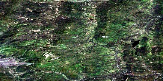 Air photo: Larsen Lake Satellite Image map 095C04 at 1:50,000 Scale