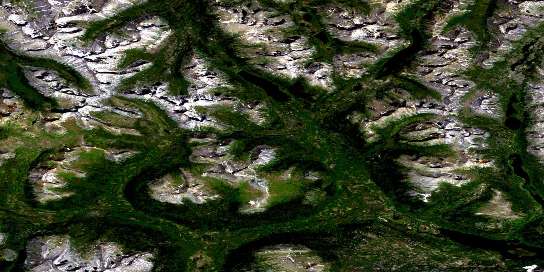 Air photo: Klinkit Lake Satellite Image map 104O11 at 1:50,000 Scale