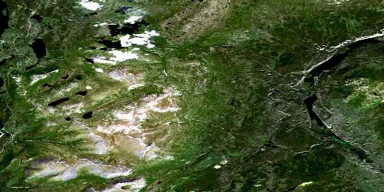 Air photo: Hutshi Lakes Satellite Image map 115H02 at 1:50,000 Scale