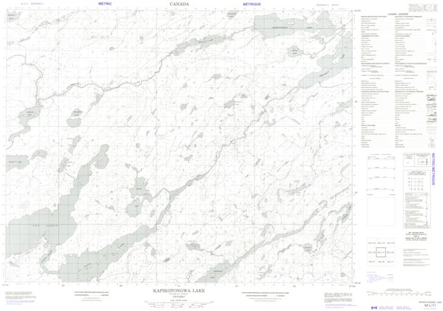 Kapikotongwa Lake Topographic map 042L11 at 1:50,000 Scale